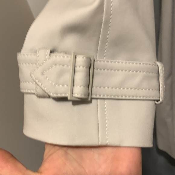 Club Monaco Viveca trench size S - Picture 7 of 9